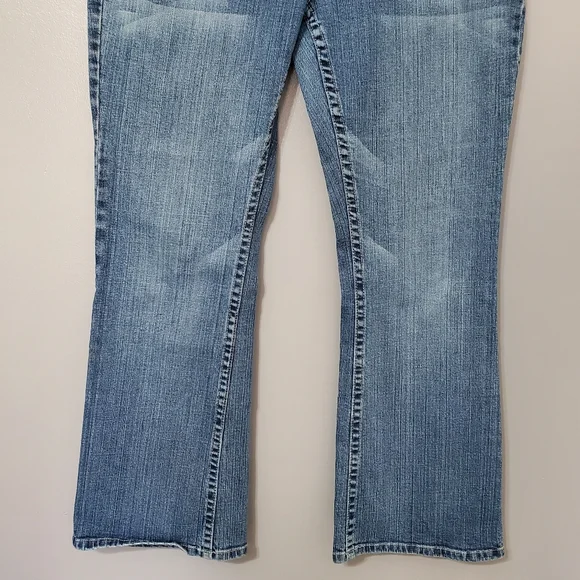 Vintage Aeropostale Hailey Skinny Flare Jeans Low Rise Size 13/14 Short - Picture 3 of 9
